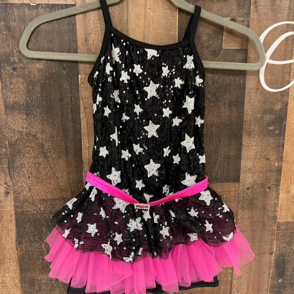 Dance costume